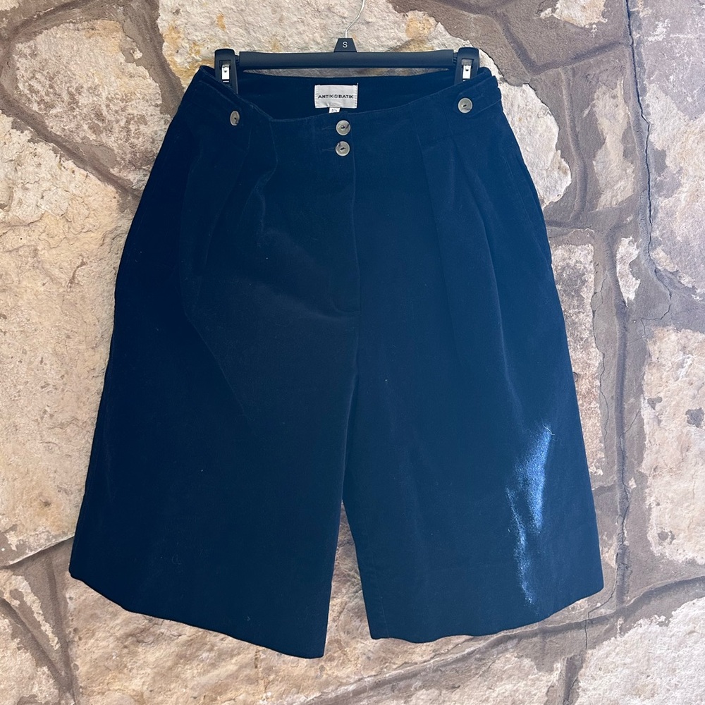 Antik Batik Mona Pleated Cotton blend Corduroy Shorts Navy - Picture 5 of 9